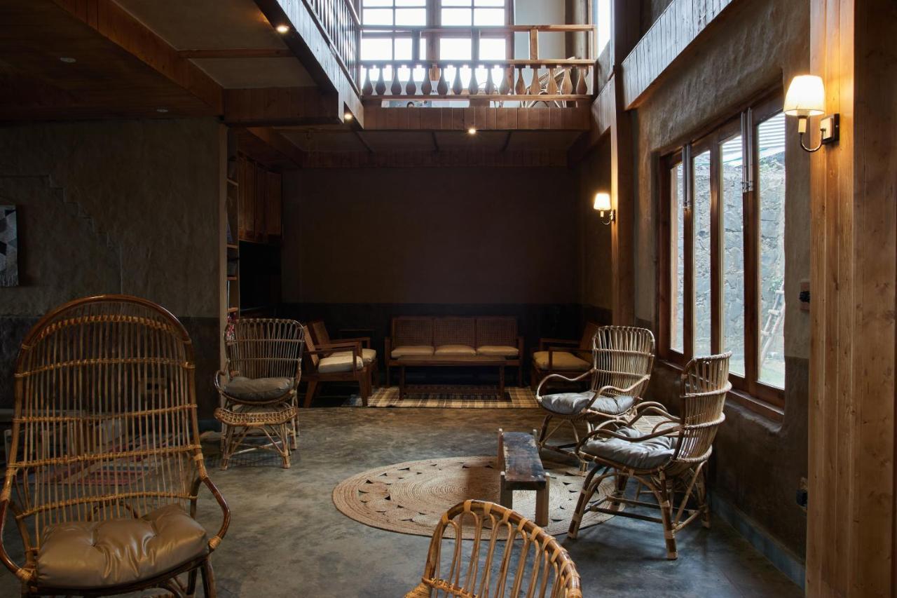 Sugar Cube Retreat Hostel ชิมลา ภายนอก รูปภาพ