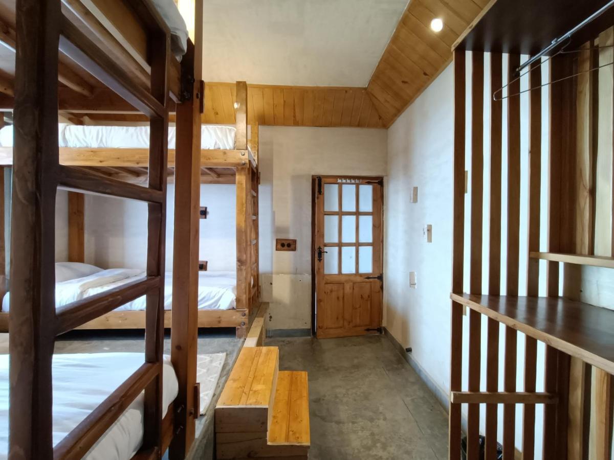 Sugar Cube Retreat Hostel ชิมลา ภายนอก รูปภาพ